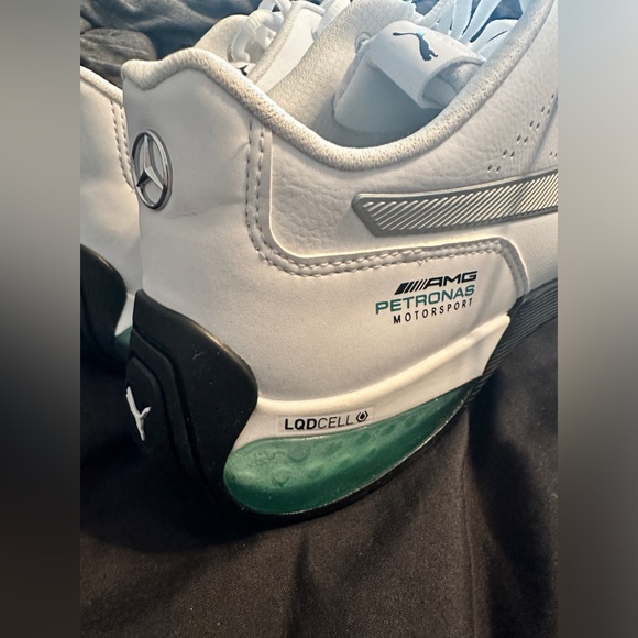 NEW PUMA MERCEDES BENZ AMG PETRONAS MOTORSPORT Size 11 with box no lid - Picture 7 of 10
